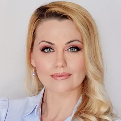 Диктор Snjezana – банк голосів RPM Studio